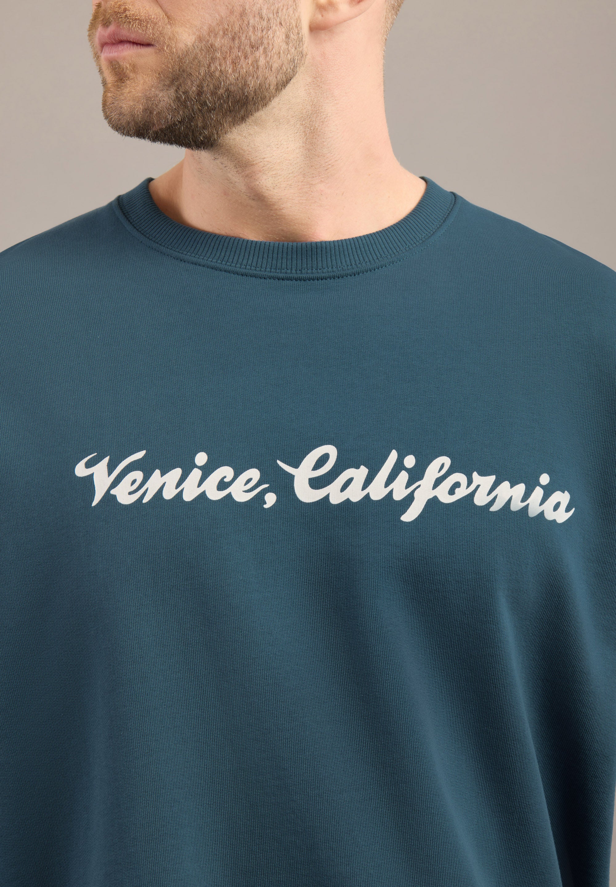 Gold's Gym® Unisex Pump Iron Crewneck Sweatshirt - Image 5
