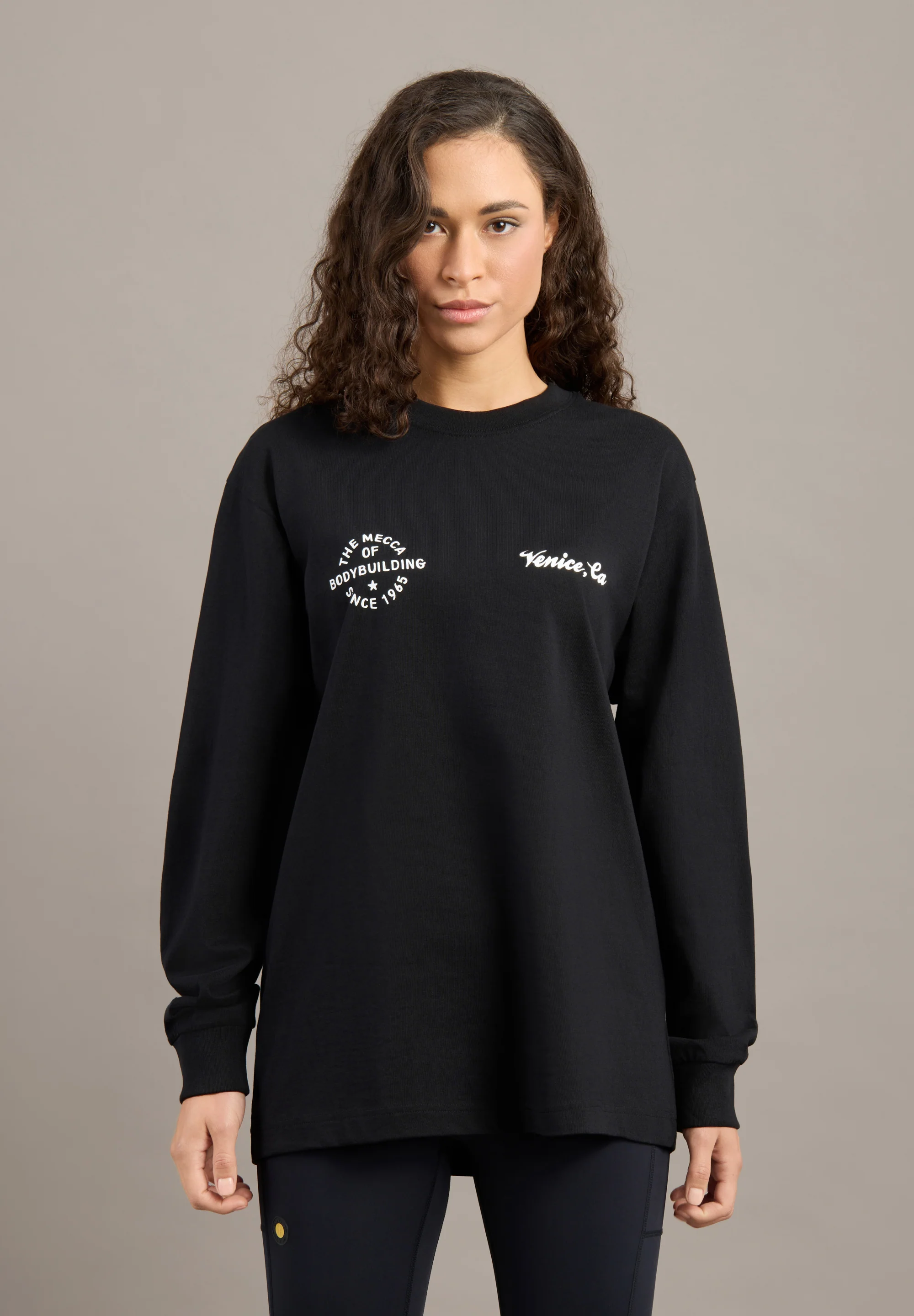 Gold's Gym® Unisex The Mecca Long-Sleeved T-Shirt - Image 4
