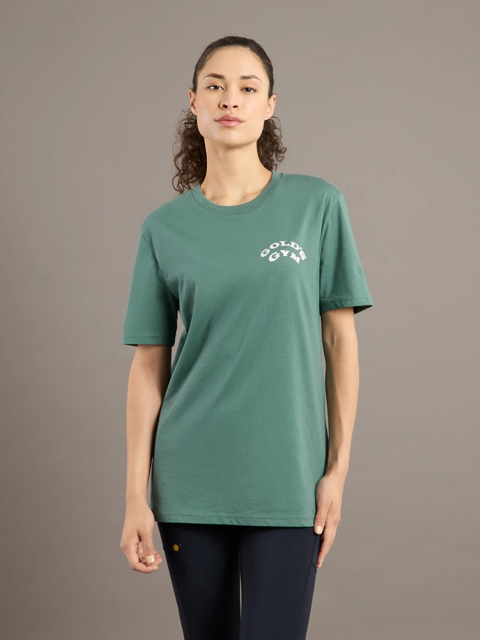 Gold's Gym® - Pump Iron 2025 - Green Beach T-Shirt - Image 4